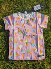 Load image into Gallery viewer, Villervalla Short Sleeve Top - Ice Cream - Light Blossom